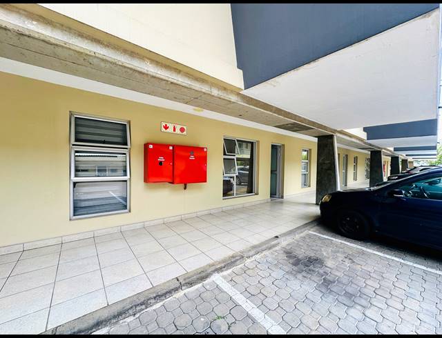 2 BEDROOM TOWNHOUSE FOR SALE IN LAMBTON